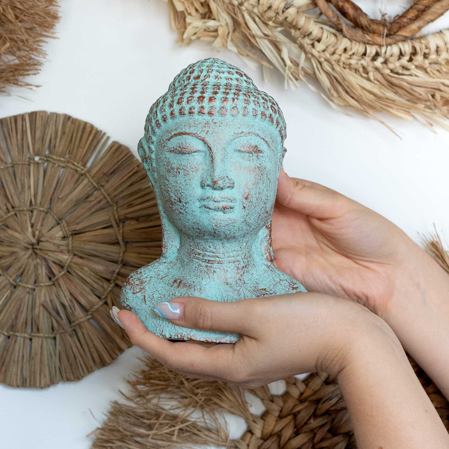 Gelassener Buddha-Kopf - Grünes Kupfer
