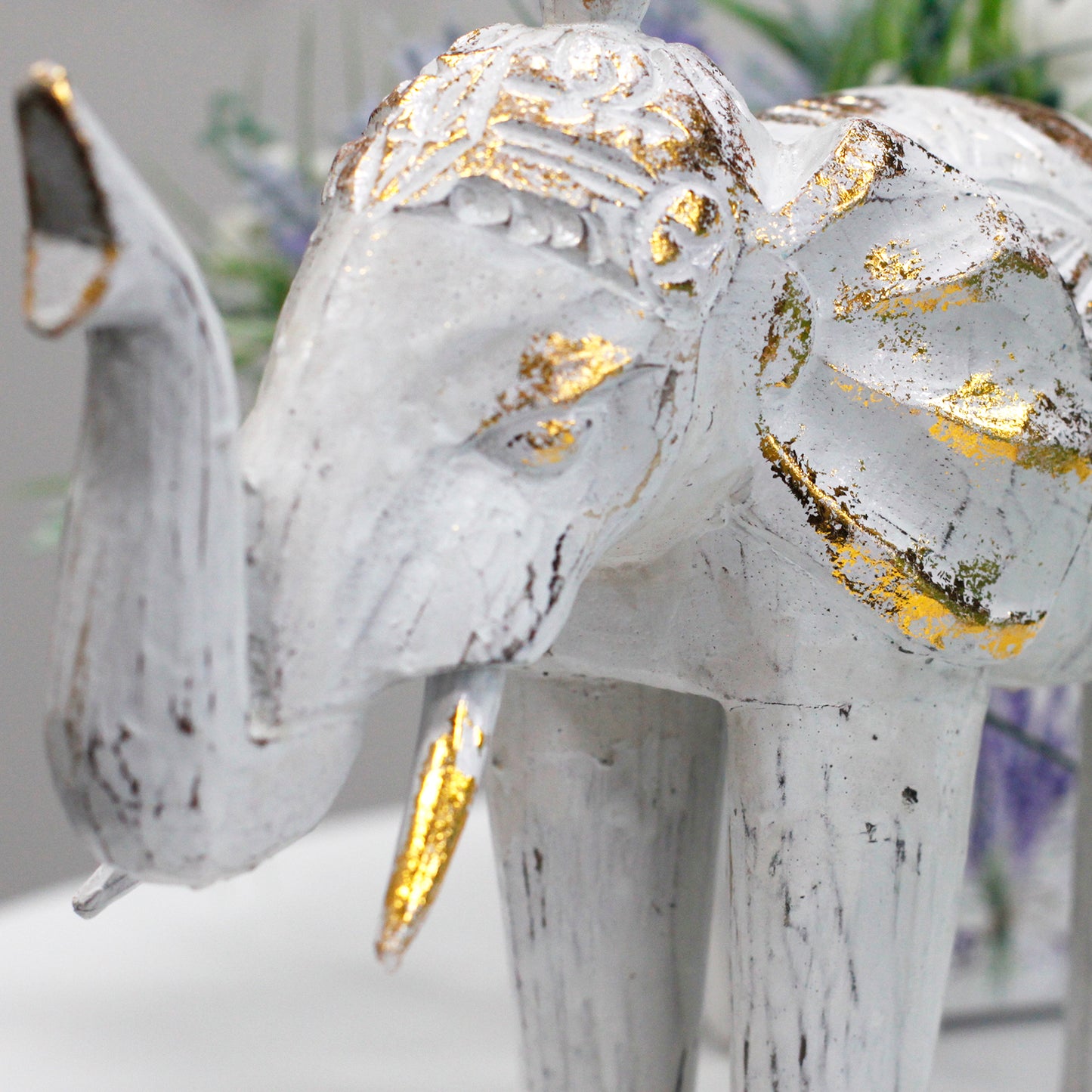 Hout Gesneden Olifant - Wit & Goud - 8 x 27 x 24cm